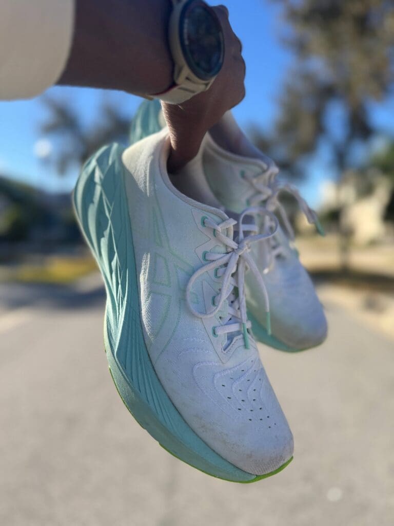 asics novablast 4 in hands floating