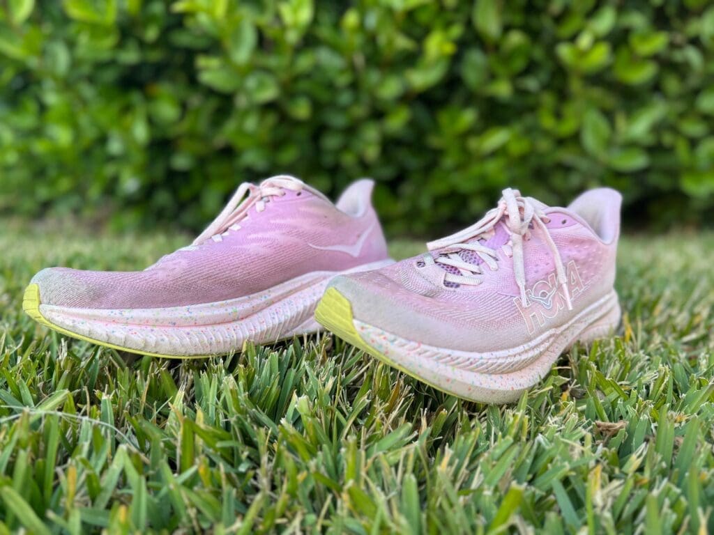 hoka mach 6 on grass