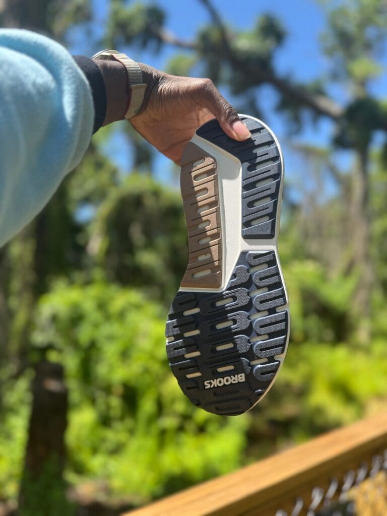 Brooks Beast 26 outsole