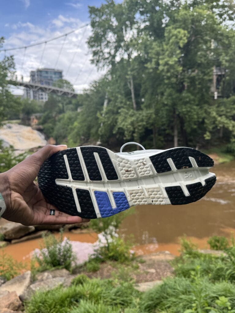 On Cloudrunner 3 outsole and grip